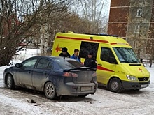 В Екатеринбурге около "Магнита" нашли два трупа