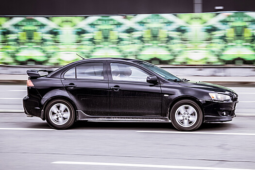 В РФ продают Mitsubishi Lancer 2008 года с минимальным пробегом