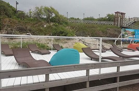 Ермак недоволен низкой ценой аренды лежаков в Янтарном