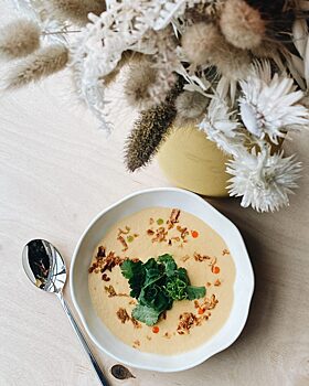 В кофейне локального обжарщика Sibaristica Coffee Roasters запустили кухню