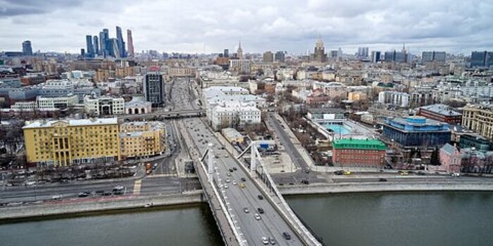 Аномальное тепло в Москве задержится еще на неделю