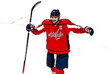Александр Овечкин вышел на 13-е место в списке лучших бомбардиров всех времён НХЛ