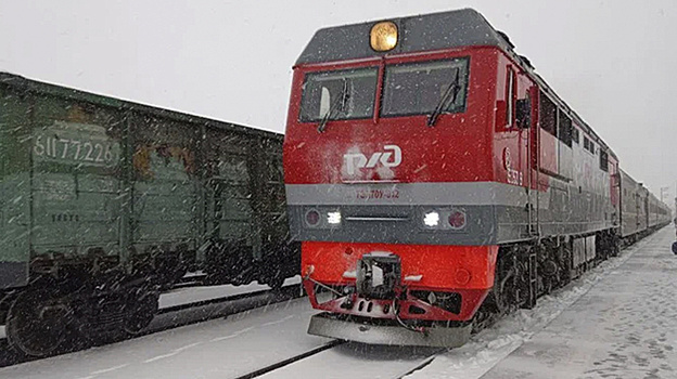 В Ноябрьске ищут дежурного по железнодорожной станции с зарплатой от 180 тысяч рублей