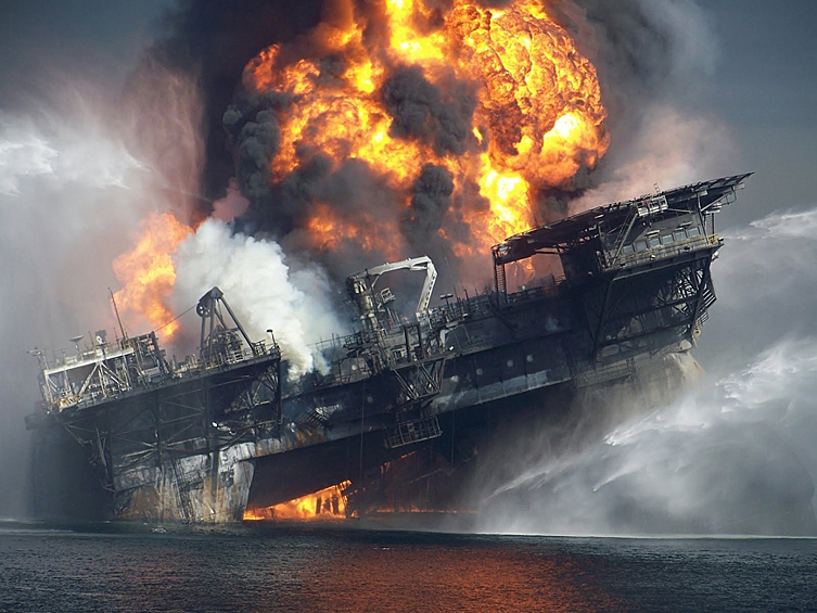 Ровно 5 лет назад произошел взрыв на нефтяной платформе Deepwater Horizon в Мексиканском заливе, который обернулся крупнейшим экологическим бедствием.
