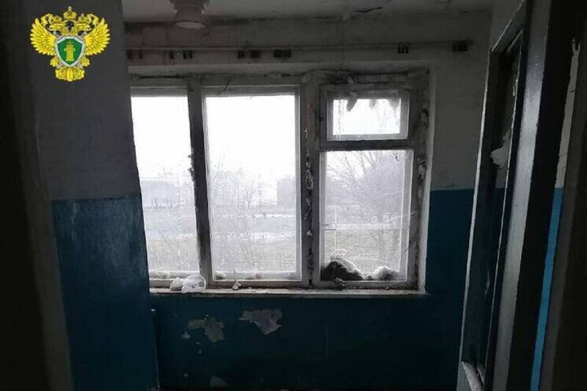 Администрацию Новомосковска через суд обязали отремонтировать муниципальное жилье