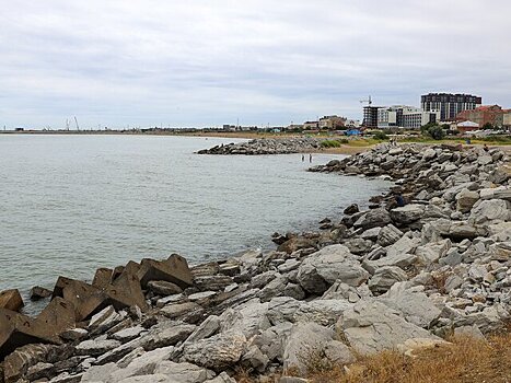 Президент Казахстана Токаев назвал "плачевной" ситуацию с обмелением Каспийского моря