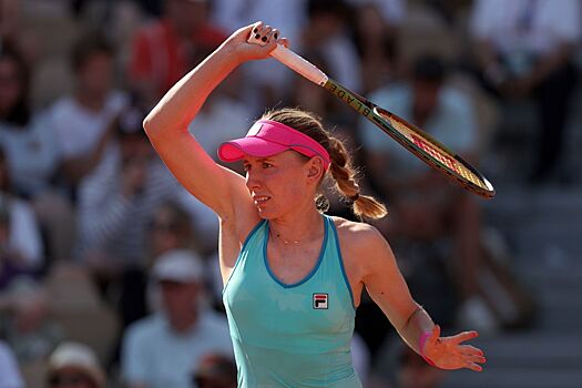 Стала известна причина снятия Вероники Кудерметовой с турнира в Берлине