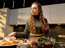 Врач призвал ужинать в определенное время для профилактики проблем с сердцем