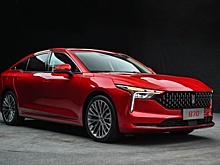 FAW официально объявил цены на лифтбек B70 и кроссовер Т55 в России