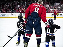 Овечкин отреагировал на участие своих сыновей в торжественной церемонии в его честь в НХЛ