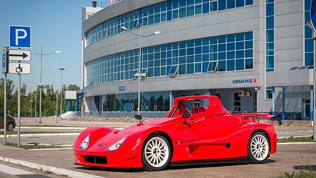 На продажу выставлен уникальный спайдер LADA Revolution