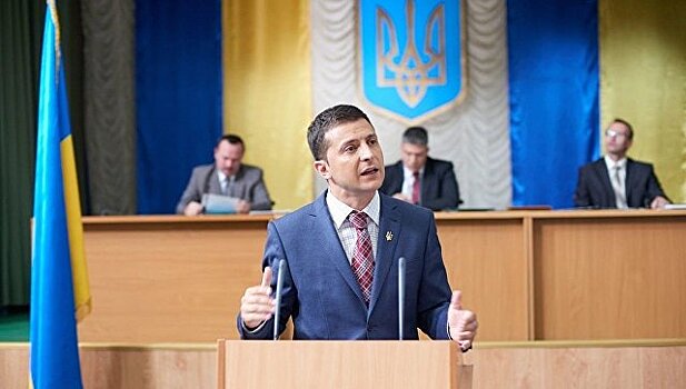 Азаров назвал эффект от президентства Зеленского
