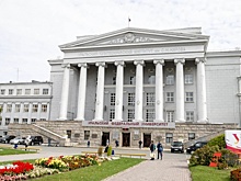УрФУ спрячет медицинские тайны преподавателей после скандала