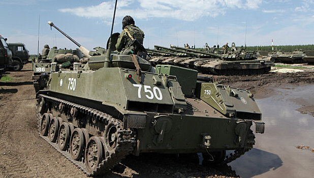 Украинская БМД-2 разбилась при десантировании