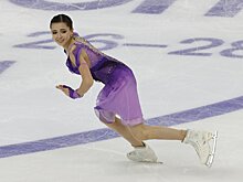 Валиева заняла первое место в короткой программе на чемпионате России