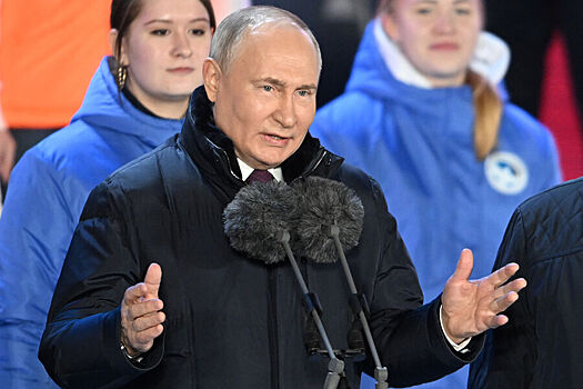 Опрошенные россияне рассказали о своем отношении к работе Путина