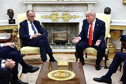 Медведев: Мерц ощутил себя бандеровской гнидой на встрече с Трампом в Белом доме