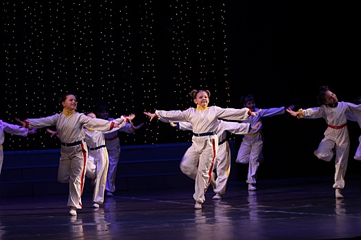 Вдохновлённые Коловратом и Есениным. В Рязани прошел фестиваль Feel Dance Magic