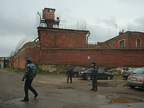 Экс-глава ЛНР Плотницкий сидит в "Крестах" и дает "хорошие показания" на украинских миллиардеров, рассказал один из сепаратистов