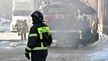В Новосибирске спустя сутки потушили крупный пожар