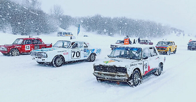 Соревнования по зимнему автокроссу «Русские гонки» прошли в Арзамасском районе