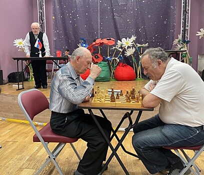 В Южном Бутове прошел турнир по шахматам в рамках фестиваля «Игры долголетия»