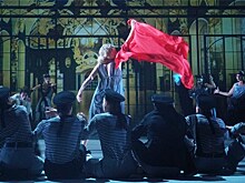 Бал столетия в Камергерском переулке: спектакль в МХТ им. А. П. Чехова