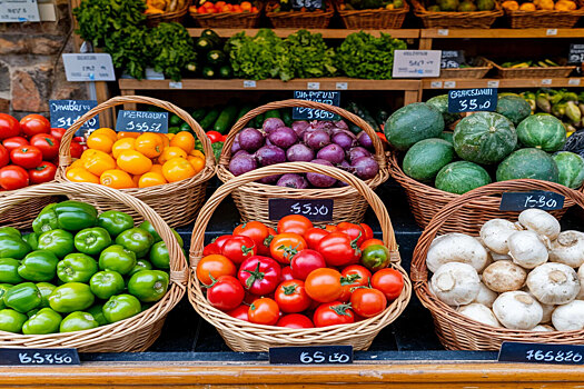 Овощной бум: в Воронеже помидоры и перец подорожали почти на треть