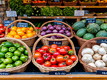 Овощной бум: в Воронеже помидоры и перец подорожали почти на треть