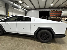 Испытано на скорости 130 км/ч: представлена новая технология «покраски» Tesla Cybertruck