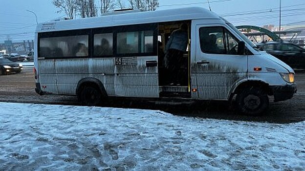 Водители маршруток не имеют права курить и материться