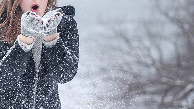 День снежных ангелов и Всемирный день сноубординга: какие праздники отмечают в России и мире 23 декабря