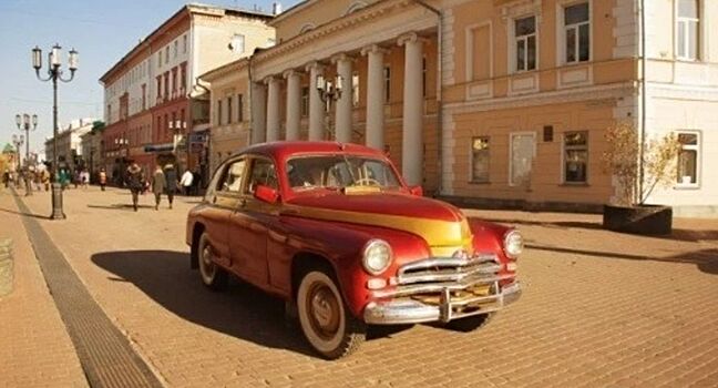 В Нижнем Новгороде выставили на продажу легендарный ретро-автомобиль