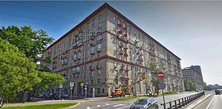 Капремонт жилого дома «Немецкого городка» в Перово завершится осенью