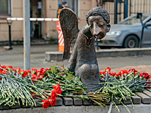 «Печального ангела» в Петербурге показали на видео