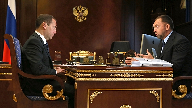 Медведева уличили в сговоре с Дерипаской
