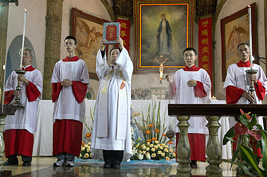The New York Times (США): Китай намерен взять христианство под контроль — с помощью переговоров и бульдозеров