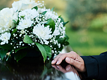 Как организовать похороны? Проверили цены и подготовили инструкцию