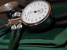 Пока не приехали врачи. Названы способы первой помощи при гипертоническом кризе