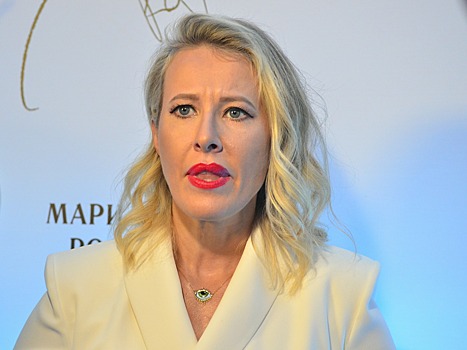 «Ведется слежка»: затравленная после смертельного ДТП Ксения Собчак молит о помощи