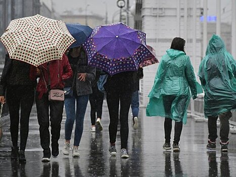 Москвичам рекомендовали запастись дождевиками на ближайшие пять дней