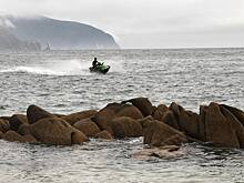 Россиянин на гидроцикле сбил двух школьниц на сапборде