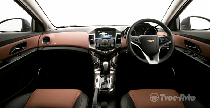 Chevrolet Cruze в Таиланде показал новое «лицо»