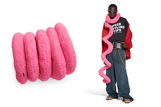 Бренд Balenciaga запустил в продажу шарфы в виде "кишков" за €1700