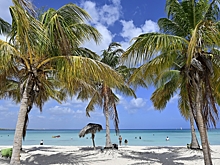 Туристы замерзают на Кубе