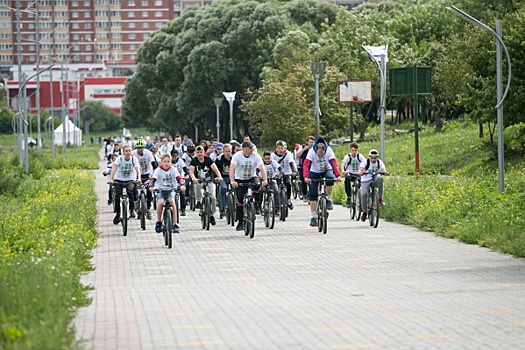 Первоуральские волонтеры пересели на велосипеды