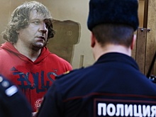 Александра Емельяненко этапировали в колонию