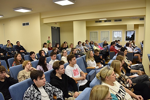 Жители Донбасса смогут поступать в Астраханский госуниверситет по квоте в течение пяти лет