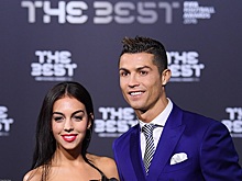 По стопам Ирины Шейк: Девушка Криштиану Роналду занялась карьерой модели