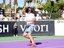 49-летний рэпер Redfoo дебютирует в профессиональном теннисе